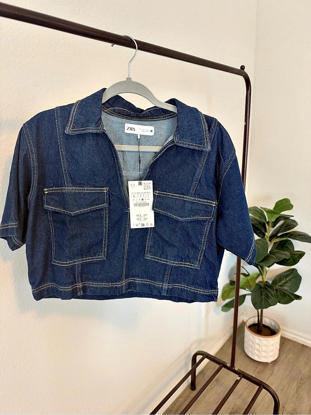 ZARA Cropped Denim Utility Jacket in Blue Medium